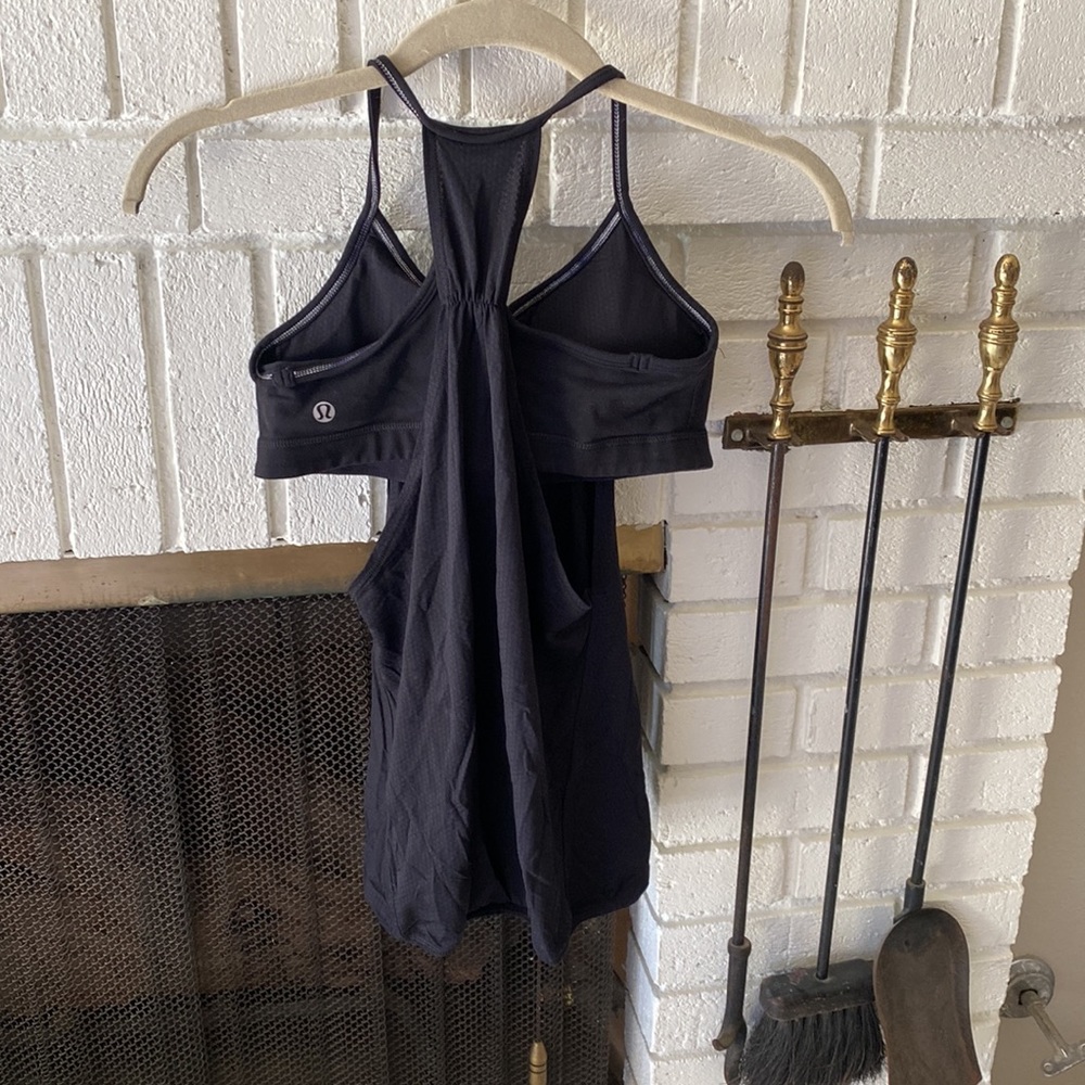 Tops - Picture 3 of 3